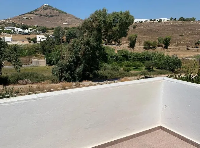 アパート Prombona Petrino Spiti *